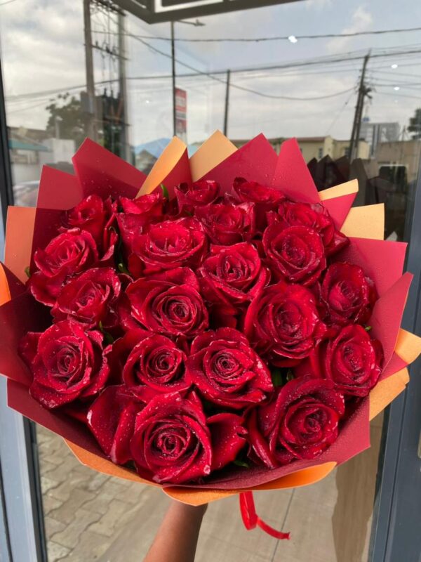 Adele Roses Classic Red